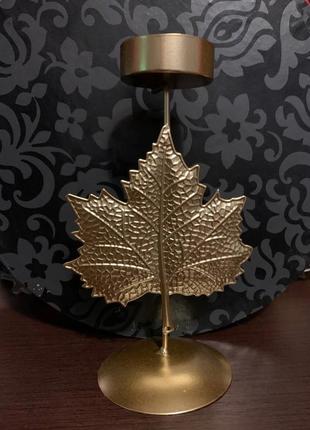 Подсвечник 16 см металлический золотой лист со свечой