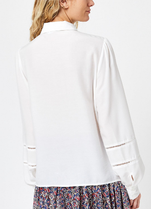 Новая!фантастическая базовая свободная рубашка блуза с вышивкой прошвой оверсайз moss copenhagen4 фото
