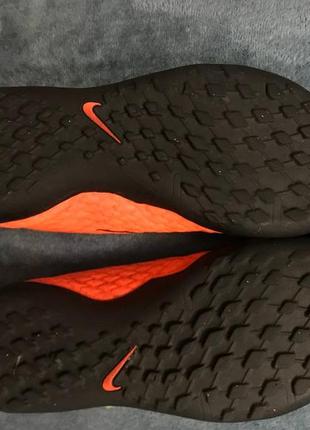 Продам детские nike hypervenom phelon iii fg5 фото