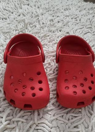 Красные кроксы сабо crocs размер с 4-5 на 21-223 фото