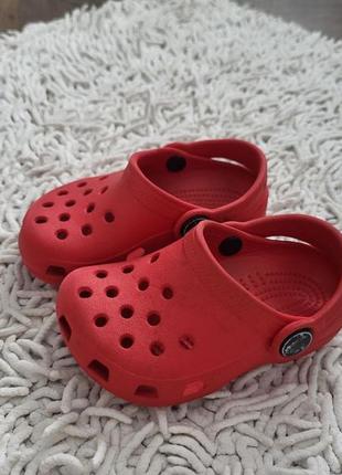 Красные кроксы сабо crocs размер с 4-5 на 21-222 фото