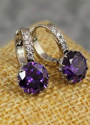 Серьги xuping jewelry с большим фиолетовым камнем 2 см серебристые1 фото