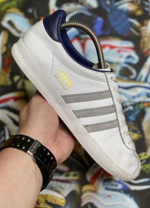 Кроссовки adidas gazelle white