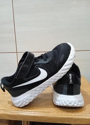 Кроссовки nike
