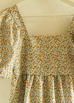 Сукня у квітковий принт3 фото