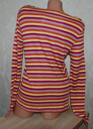 Блуза принтована бренду vero moda
 /v-подібний виріз/3 фото