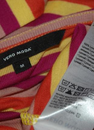 Блуза принтована бренду vero moda
 /v-подібний виріз/4 фото