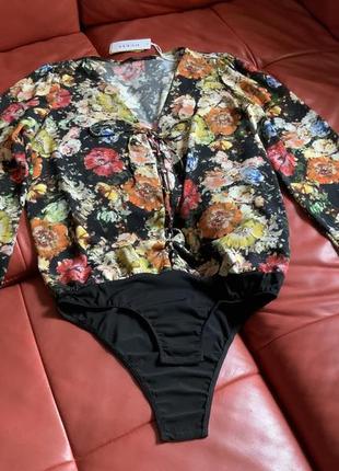 Ошатна блуза боді в кольорах lori guess, італія, оригінал