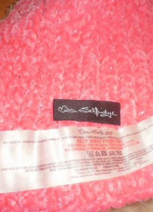 Шикарний нереально ніжний неоно-розовий мягесенький плюшевий шарфик miss selfridge4 фото