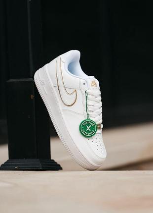 Женские кроссовки nike air force 1 low white gold 40