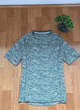 Футболка adidas