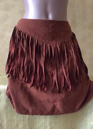 Стильна коричнева коротка спідниця з бахромою міні