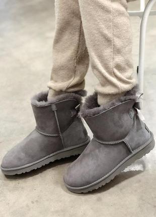 💠ugg mini grey💠жіночі зимові замшеві сірі уггі4 фото