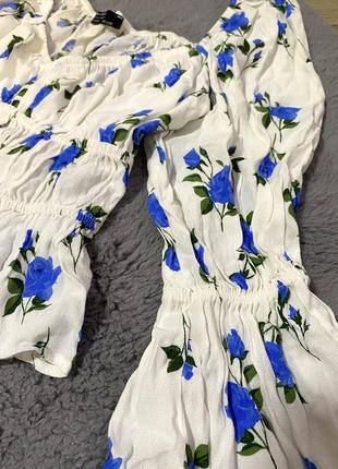 Топ / блуза bershka з рукавами зборкою і квітковим принтом2 фото