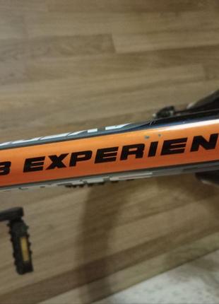Велосипед оранжево-черный для подростков б/у
