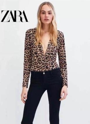 Боді з довгими рукавами та леопардовим принтом zara