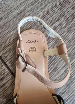 Красивые, качественные босоножки, сандалии clarks5 фото