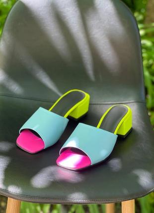 Разноцветные шлепанцы сабо на каблуке из натуральной кожи3 фото