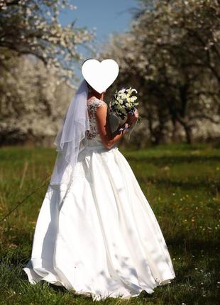 Свадебное платье ручной боты от итальянского бренда3 фото