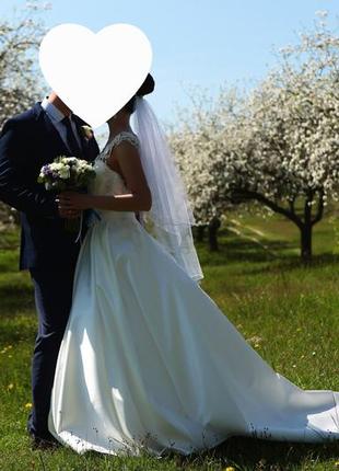 Свадебное платье ручной боты от итальянского бренда7 фото