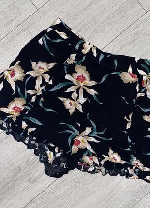 Шорты на девочку zara xs
