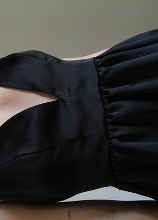 Блузка с открытой спиной чёрная3 фото