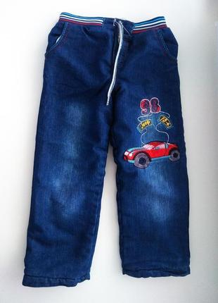 Детские зимние джинсы 4-5 лет.