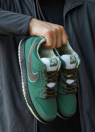 Кроссовки nike sb dunk green lobster