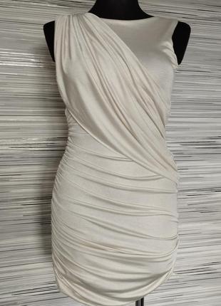 Облягаюча міні сукня з драпіруванням2 фото