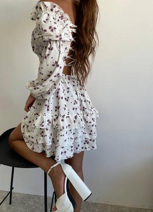 Сукня міні з шнурівкою по спинці та квітковим принтом 🌺3 фото