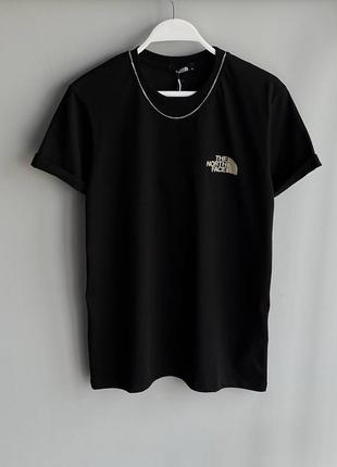 Мужская футболка the north face черного цвета