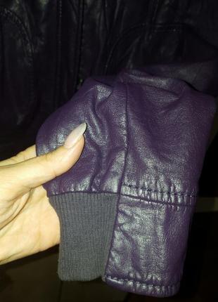 Красивая куртка sisley искусственная кожа6 фото