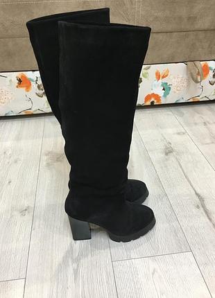 Натуральные замшевые сапоги