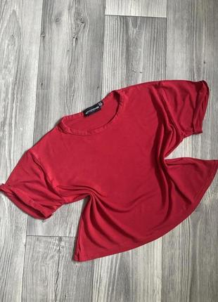 Базовый красный топ, укороченная футболка оверсайз5 фото