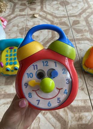 Іграшковий будильник