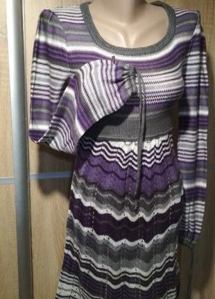 Трикотажное платье   s