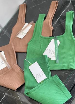 Шикарный зеленый комплект zara