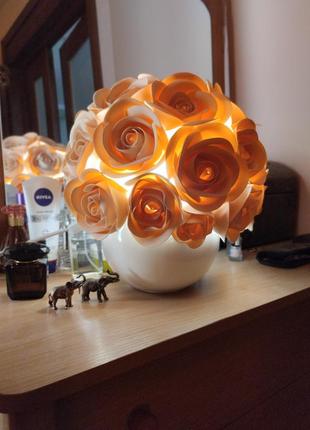 Светильник букет роз в керамическом кашпо4 фото