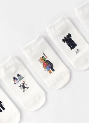 Подарочный набор из 5 пар носков kaws2 фото