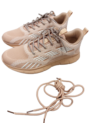 Кросівки зі  світловідбивними шнурками1 фото