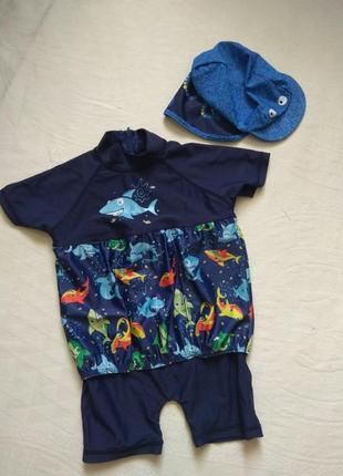 Костюм для плавания