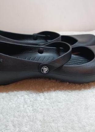 Crocs w9 top