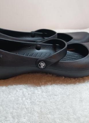 Женские балетки crocs w9 alice work flat