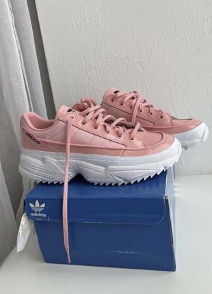 Кроссовки новые adidas оригинал
