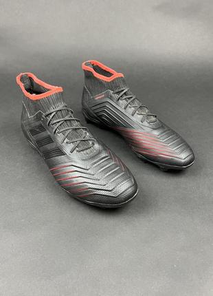 Оригинальные футбольные бутсы adidas predator