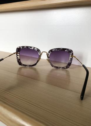 Женские солнцезащитные очки miu miu5 фото