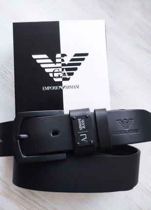 Мужской кожаный ремень armani с черной пряжкой