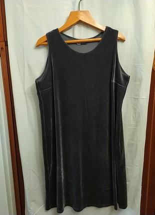 Велюровий стрейчевий сарафан