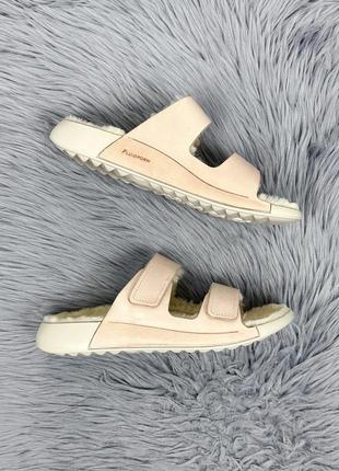 Новые бежево-розовые кожаные сандалии ecco3 фото