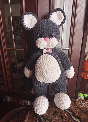 Іграшка з плюшевої пряжі